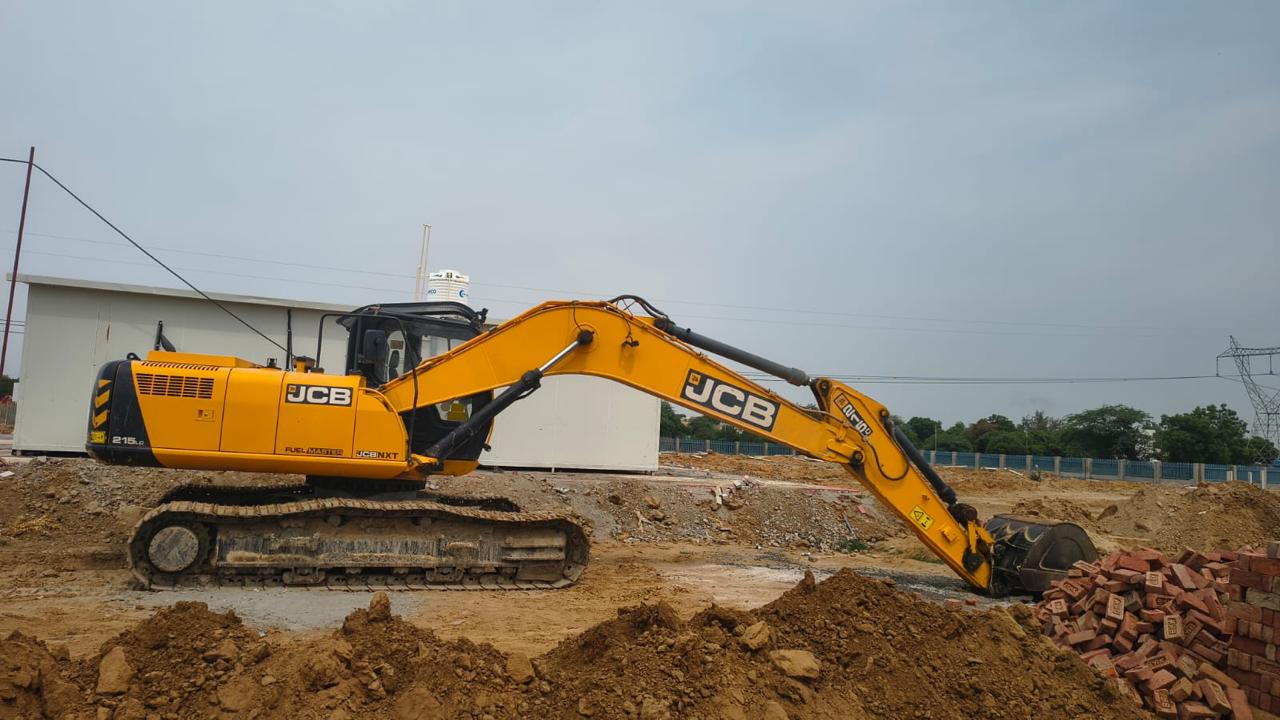 JCB Excavator & Earthmovers
